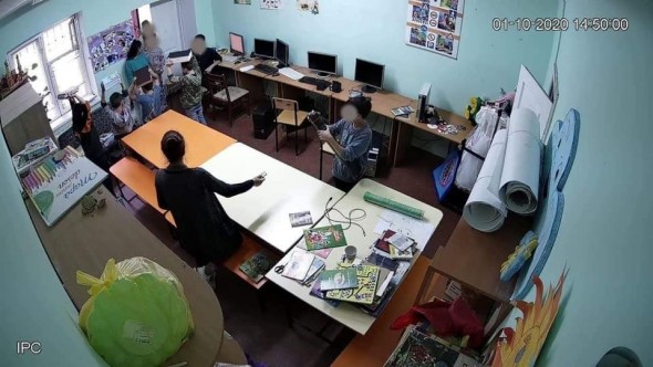 FOTO // Copii înjosiți și abuzați în instituțiile de stat. Cavcaliuc anunță lansarea campaniei „PACE este zâmbetul copiilor”